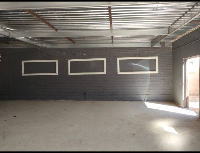 400M² RETAIL TO LET IN KRUGERSDORP CENTRAL